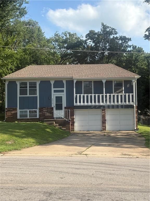 Photo of 5212 NW Valley View Road Blue Springs MO 64015