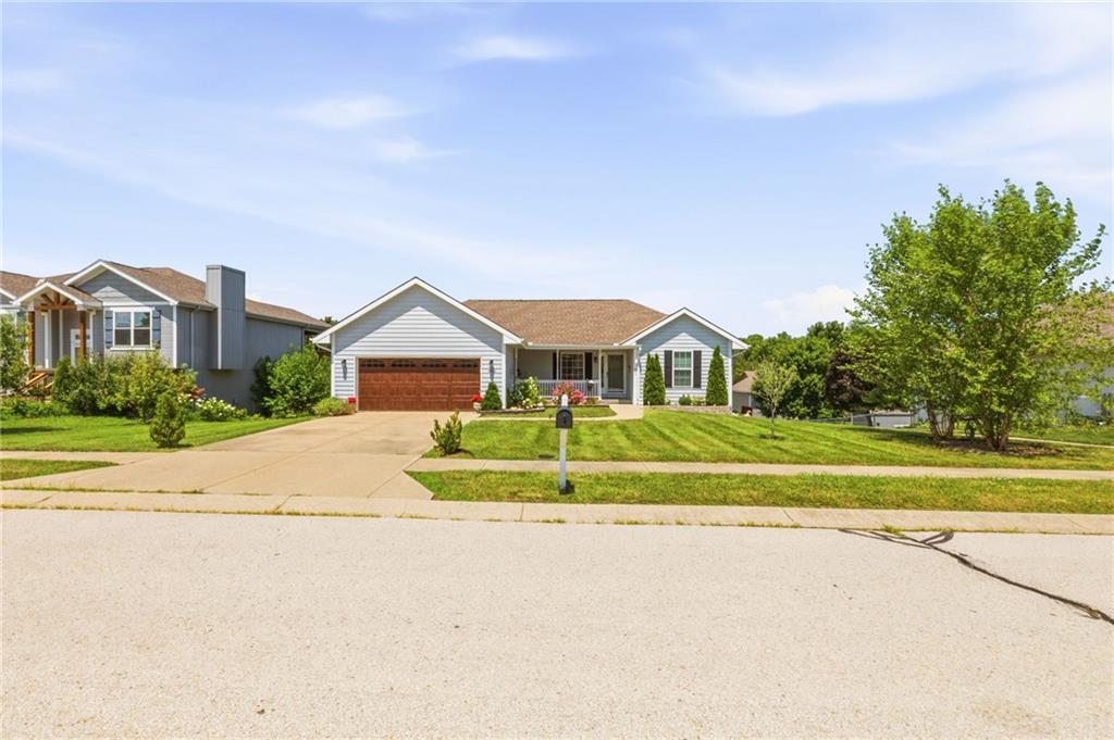 Photo of 18616 Primrose Street Smithville MO 64089