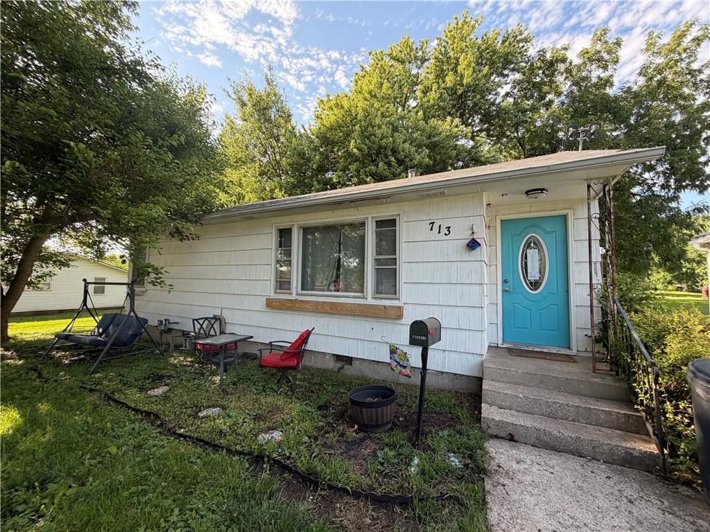 Photo of 713 E 2nd Street Cameron MO 64429