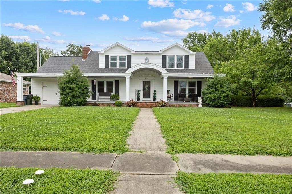 Photo of 829 S College Street Nevada MO 64772