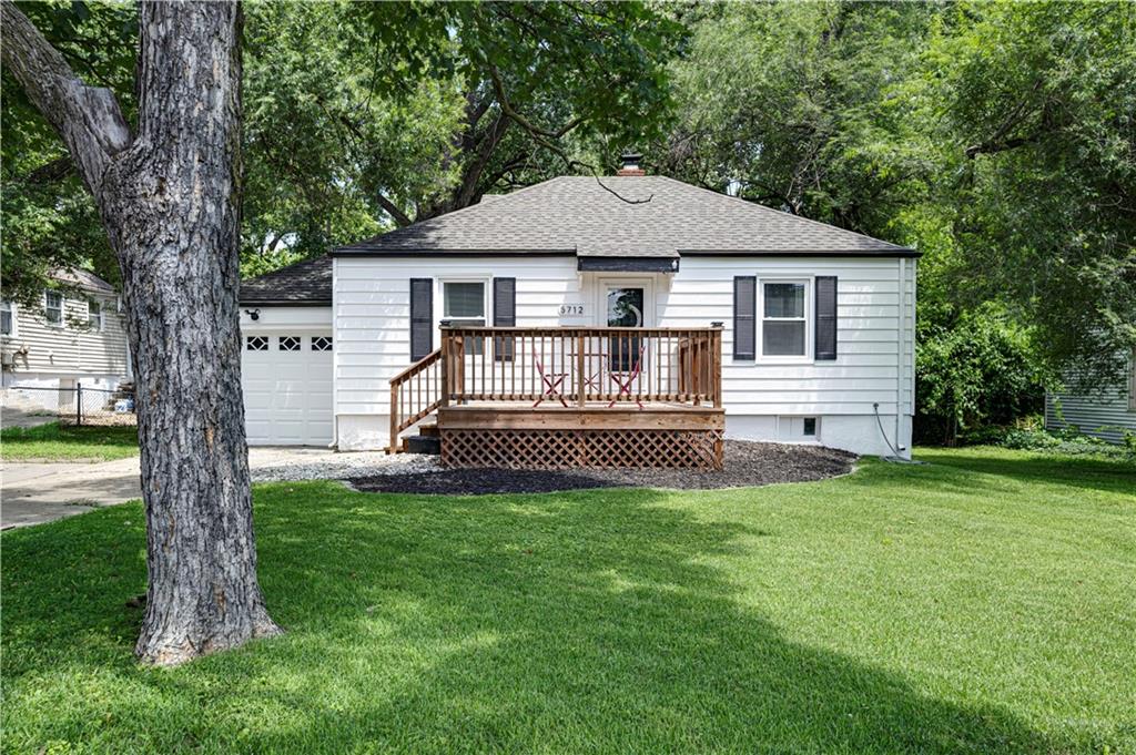 Photo of 5712 W 55th Street Mission KS 66202