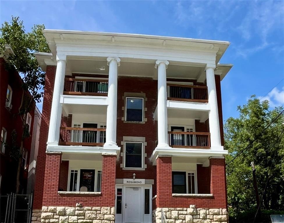 Photo of 2408 E 29th Street Kansas City MO 64109