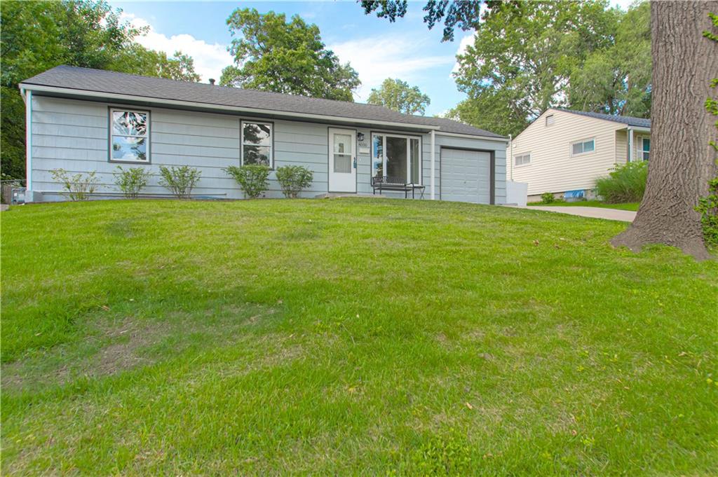 Photo of 8000 W 85th Terrace Overland Park KS 66212