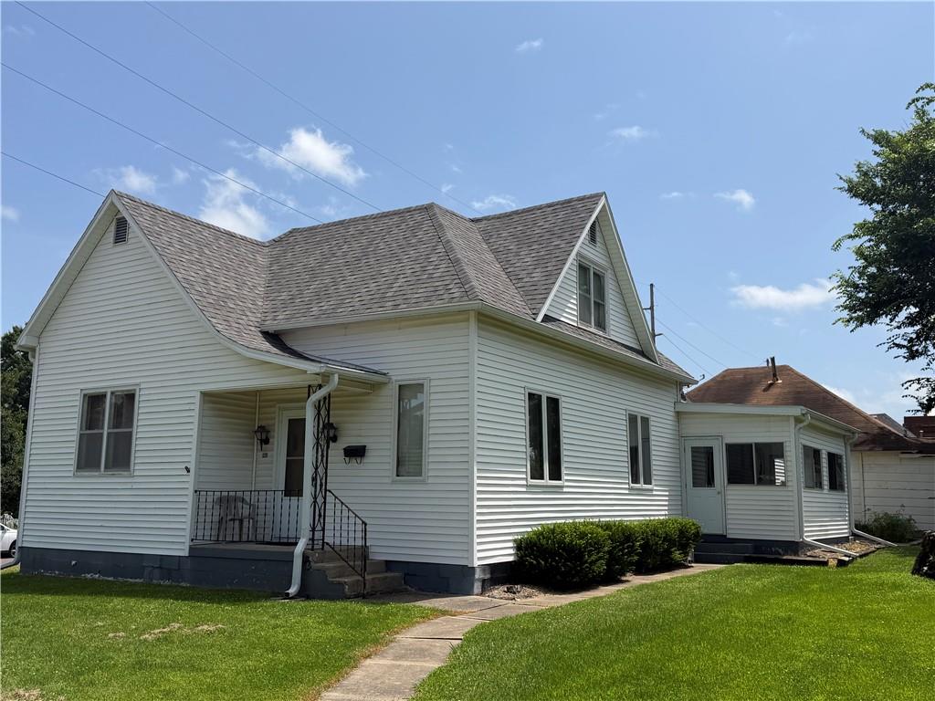 Photo of 424 N Kansas Avenue Marceline MO 64658