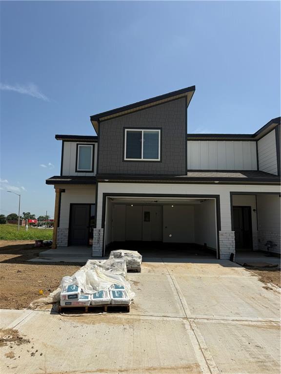 Photo of 3327 NE 87th Street #17A Kansas City MO 64156