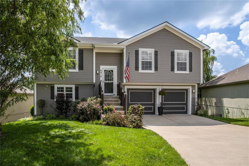 Photo of 6814 N PONTIAC Avenue Kansas City MO 64151