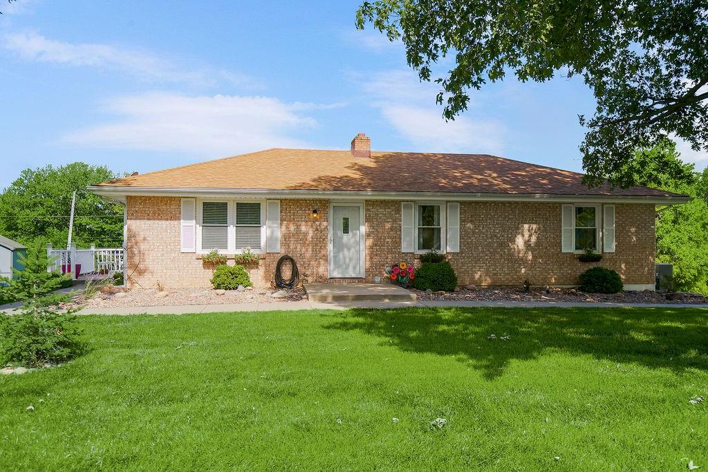 Photo of 7606 NW Pampas Lane Parkville MO 64152
