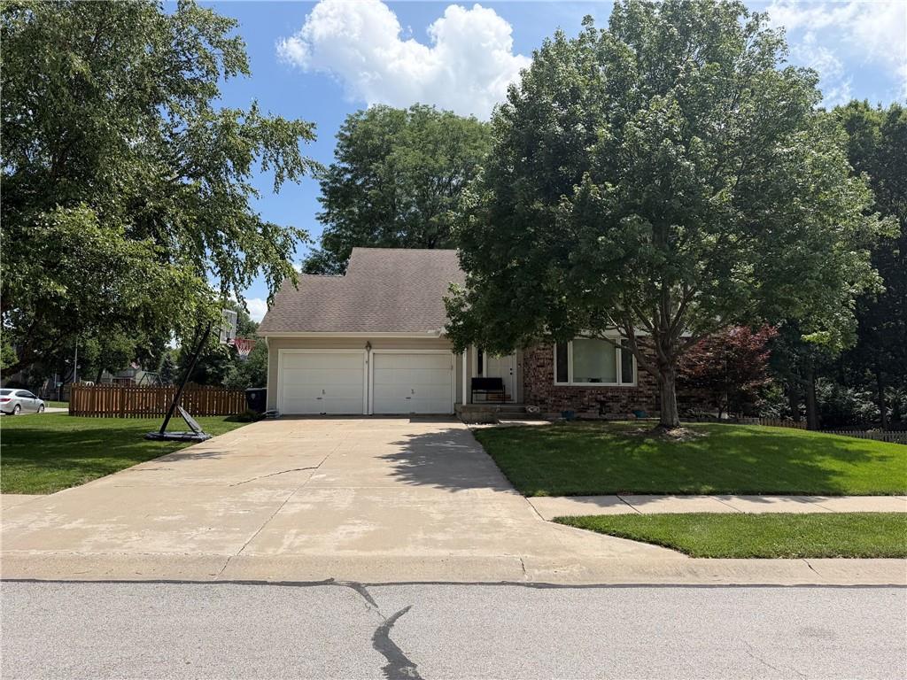 Photo of 1227 NE 102nd Court Kansas City MO 64155