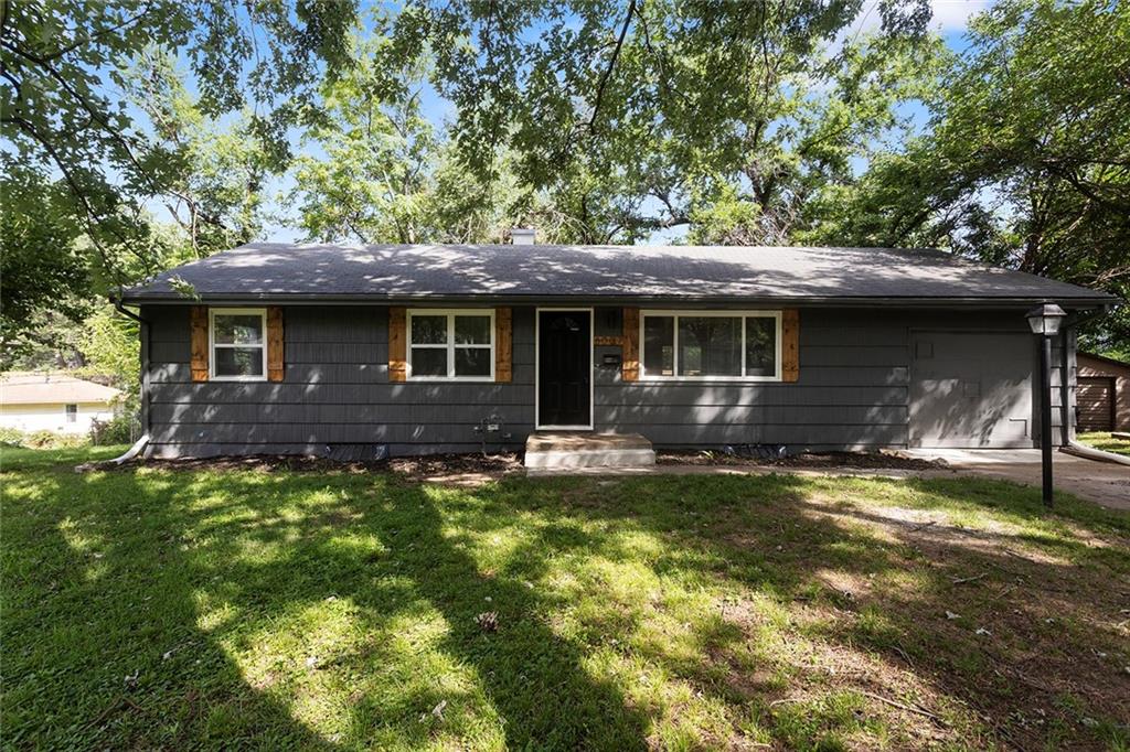 Photo of 6007 E 102nd Street Kansas City MO 64134