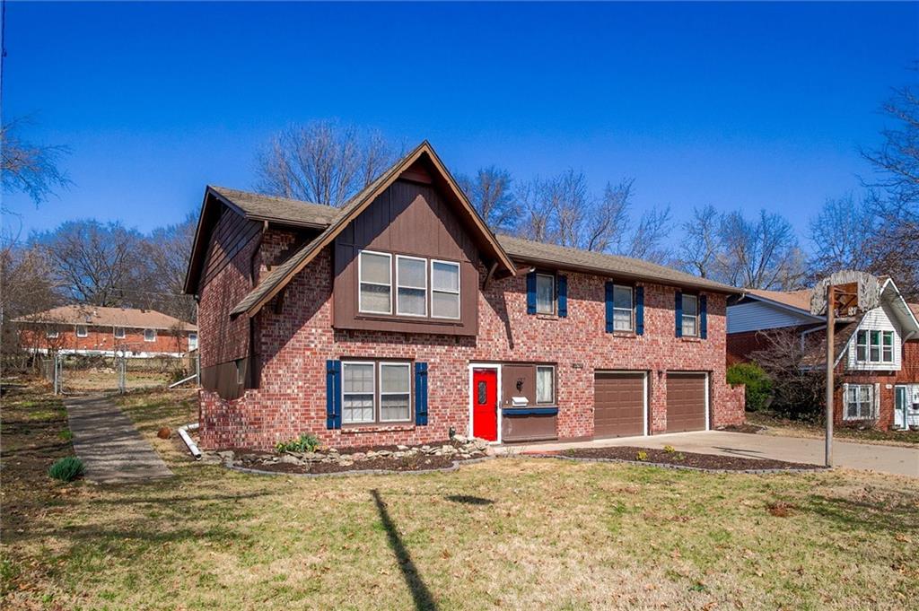 Photo of 15110 E 43rd Place Independence MO 64055