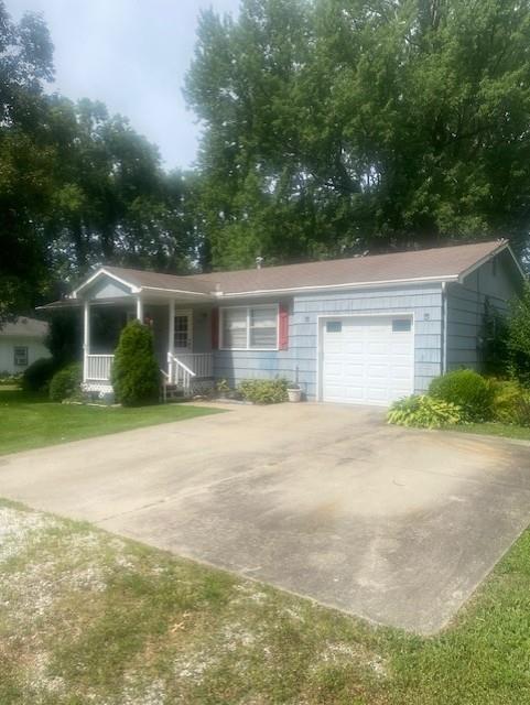 Photo of 306 HARRIS Drive Greenwood MO 64034