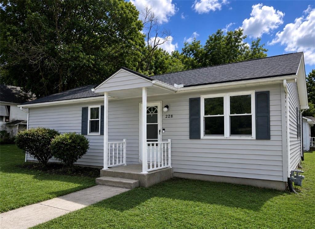 Photo of 228 S Main Street Liberty MO 64068