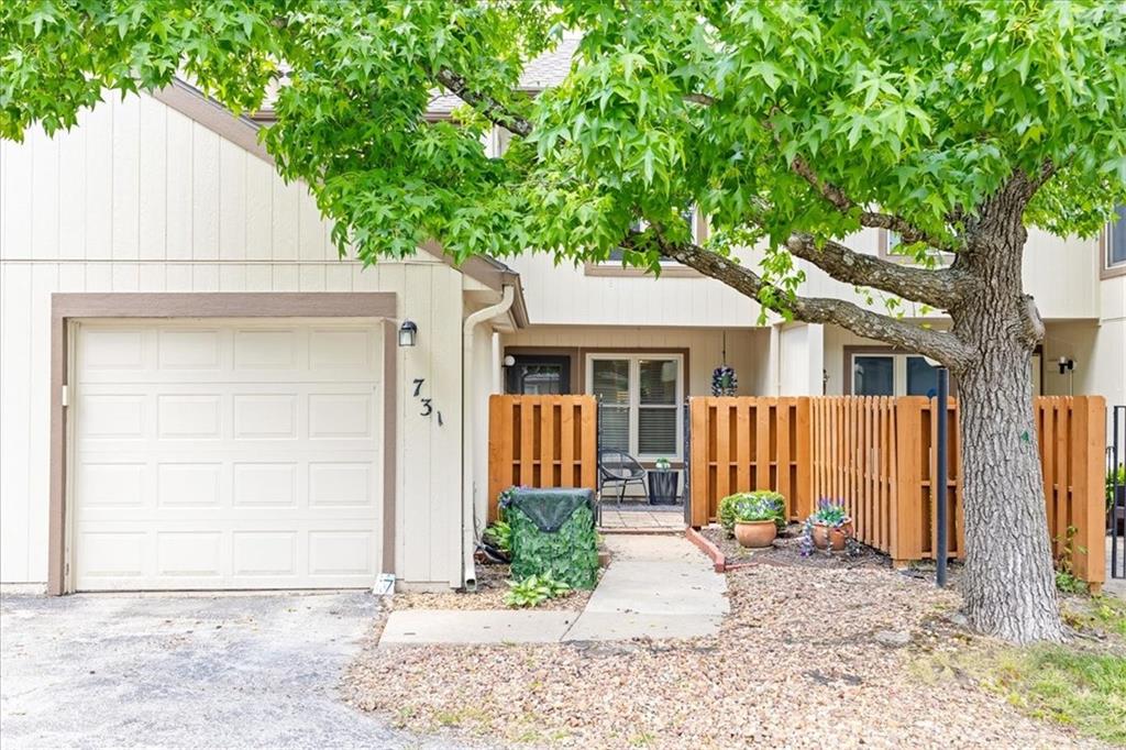 Photo of 731 E 121ST Terrace Kansas City MO 64146