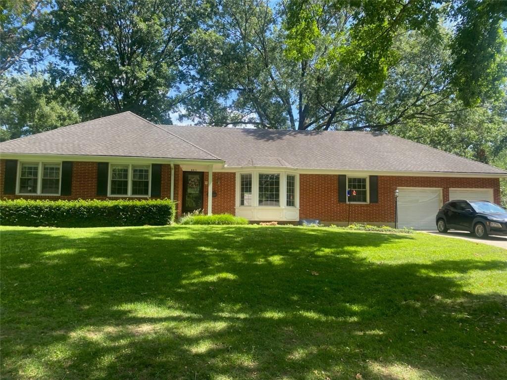 Photo of 4411 W 97th Street Overland Park KS 66207