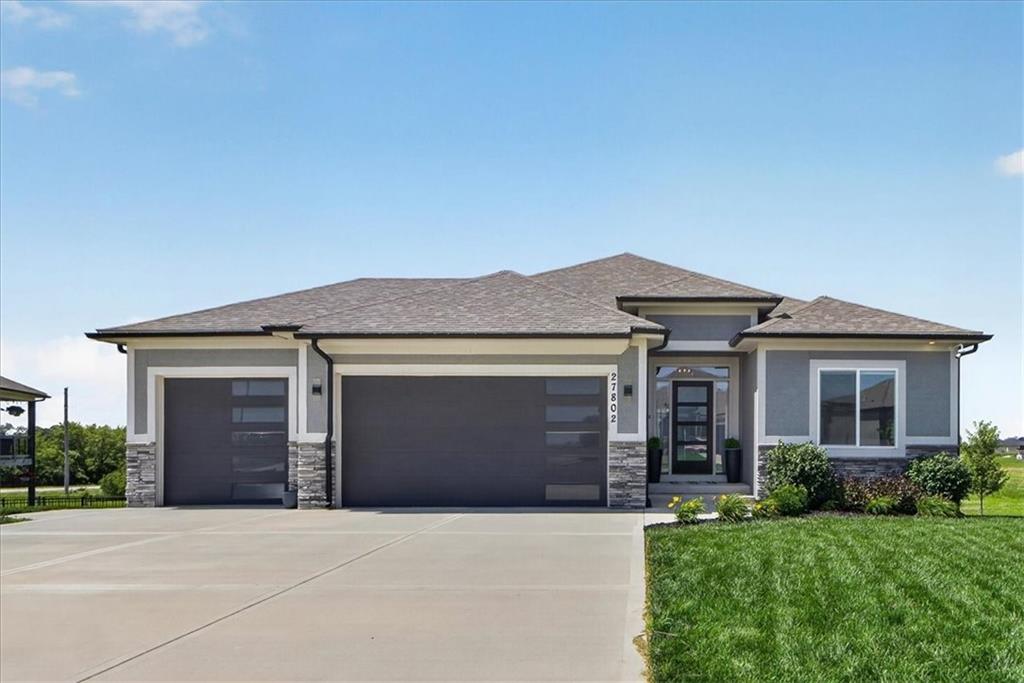 Photo of 27802 E 134th Street Lake Lotawana MO 64086