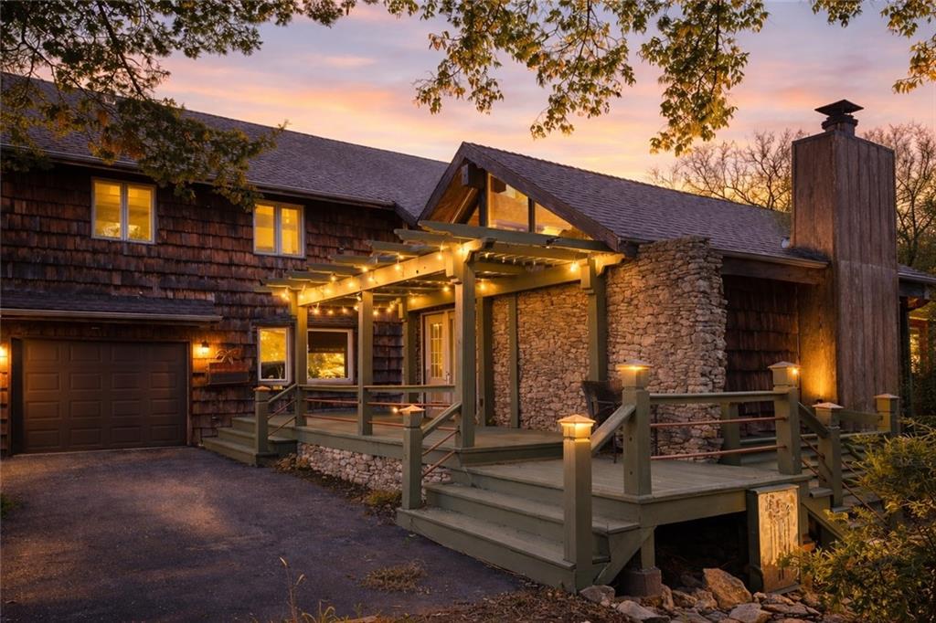 Photo of 3907 NE Beach Road Lee's Summit MO 64064