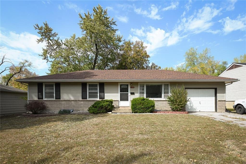 Photo of 6100 E 148th Terrace Grandview MO 64030