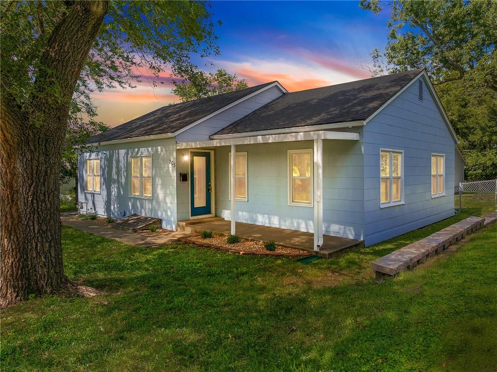 Photo of 205 N Independence Street Pleasant Hill MO 64080