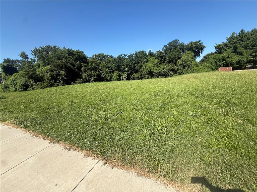 Photo of 2147 NW 7 Highway Blue Springs MO 64015