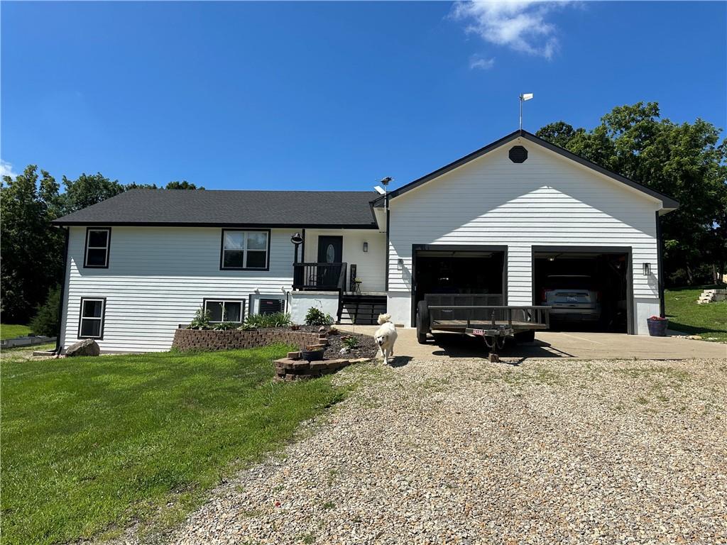 Photo of 25493 Kansas Avenue Tonganoxie KS 66086
