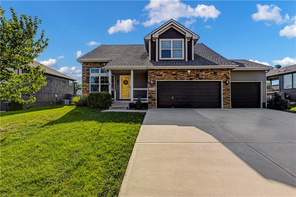 Photo of 1409 NE Jaclyn Drive Grain Valley MO 64029