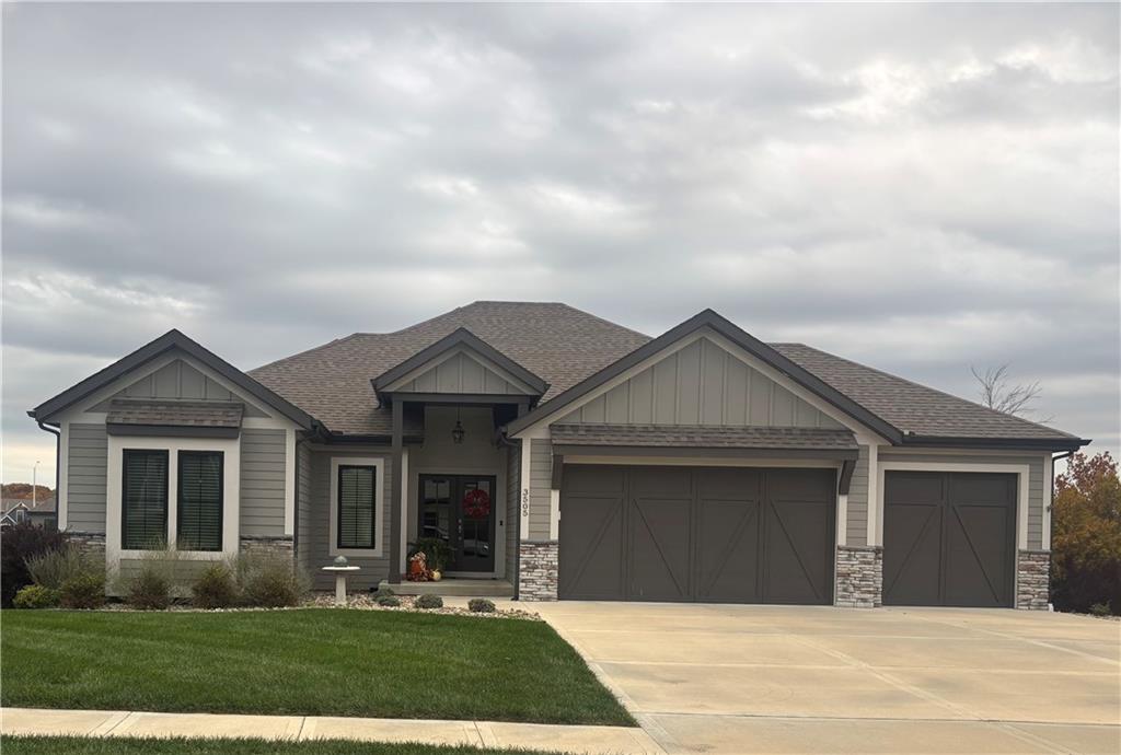 Photo of 5794 NW Black Oak Court Parkville MO 64152