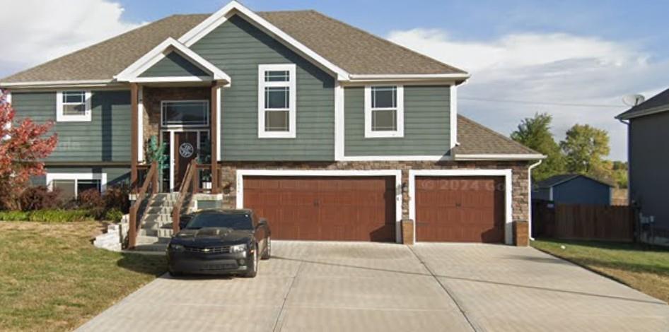 Photo of 12814 Lathrop Avenue Kansas City KS 66109