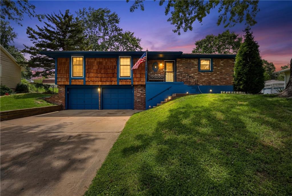 Photo of 2524 S Whitney Avenue Independence MO 64057
