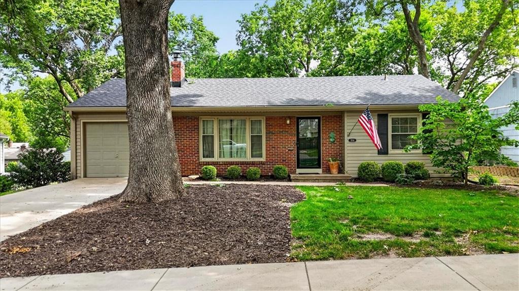 Photo of 3114 W 72nd Terrace Prairie Village KS 66208