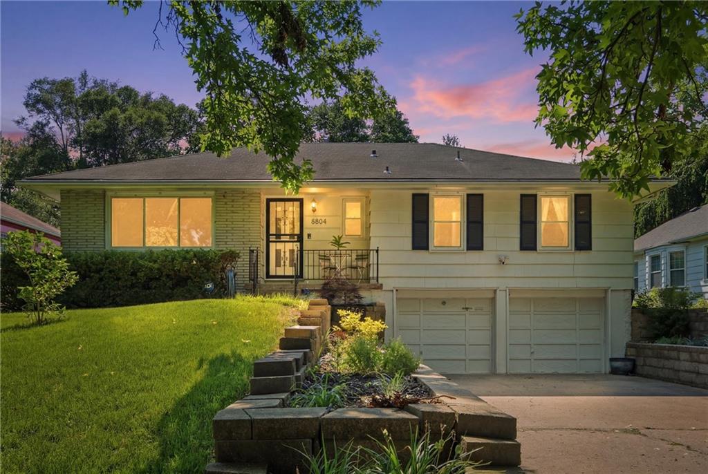 Photo of 8804 Custer Trail Kansas City MO 64131