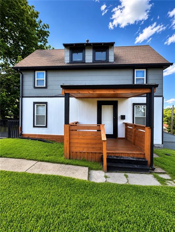 Photo of 3540 Cleveland Avenue Kansas City MO 64128