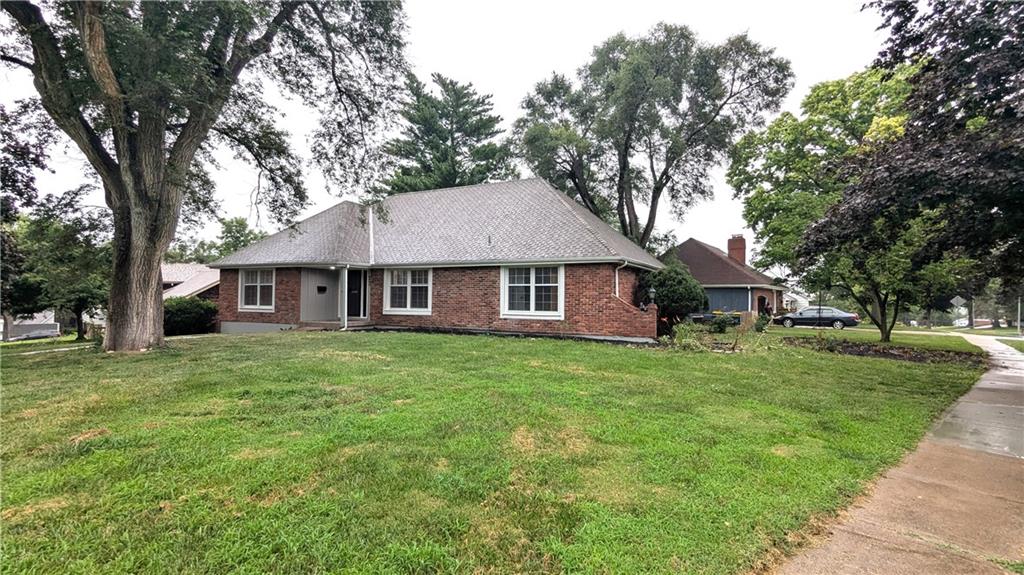 Photo of 4444 E 107th Terrace Kansas City MO 64137