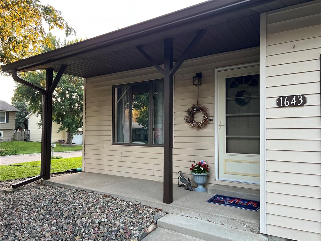 Photo of 1643 N Ray Avenue Maryville MO 64468