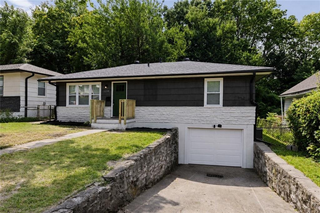 Photo of 1230 Drury Avenue Kansas City MO 64127