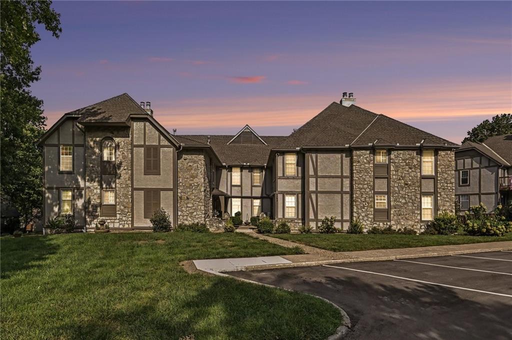 Photo of 1125 12th Street #C Blue Springs MO 64015