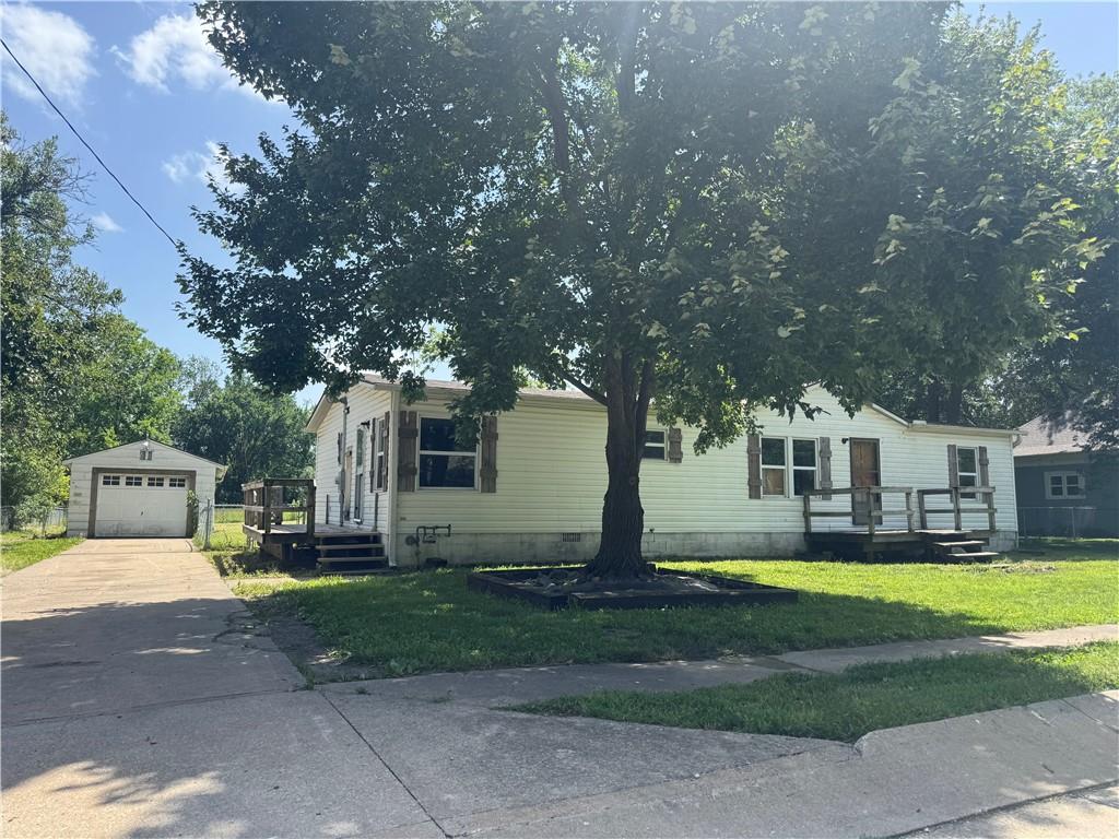 Photo of 107 W 1st Street Garden City MO 64747