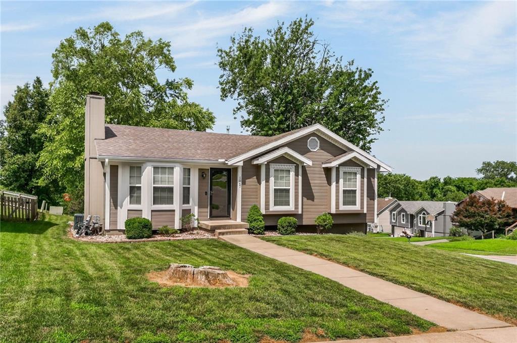 Photo of 1867 Quail Ridge Drive Liberty MO 64068
