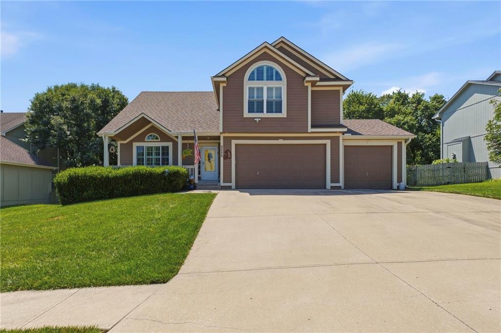 Photo of 2225 Martha Lane Greenwood MO 64034
