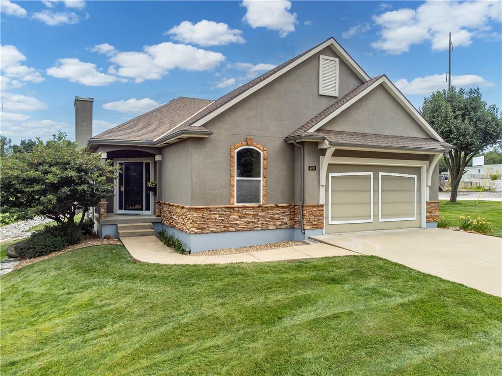 Photo of 4701 Indigo Hills Drive Blue Springs MO 64015