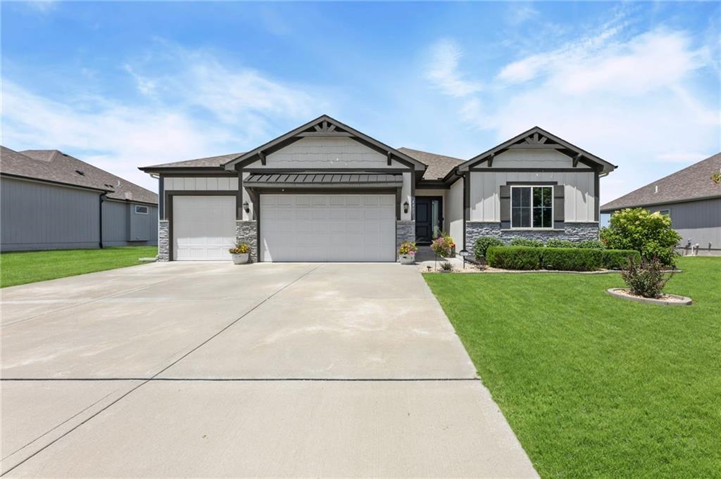 Photo of 4805 SW 3rd Street Blue Springs MO 64014
