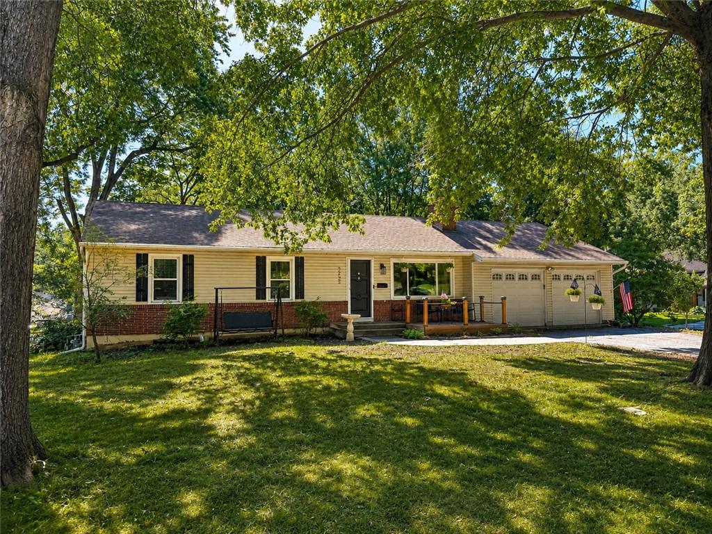 Photo of 9255 Hemlock Street Overland Park KS 66212