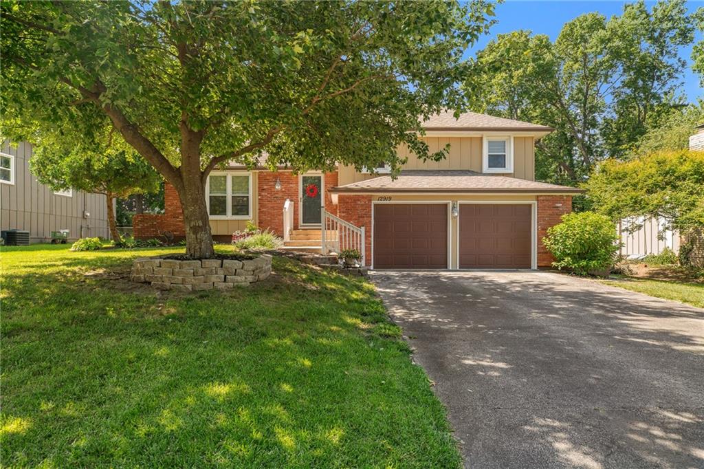 Photo of 12919 W 100th Street Lenexa KS 66215