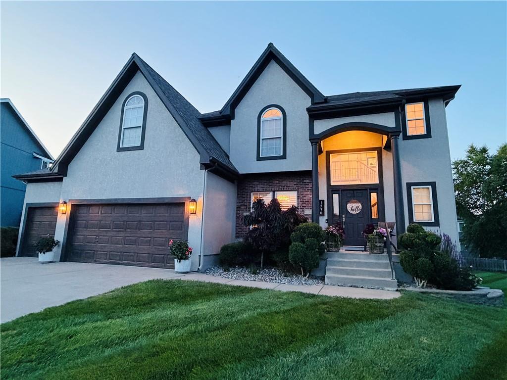 Photo of 1550 CARRIAGE Circle Liberty MO 64068
