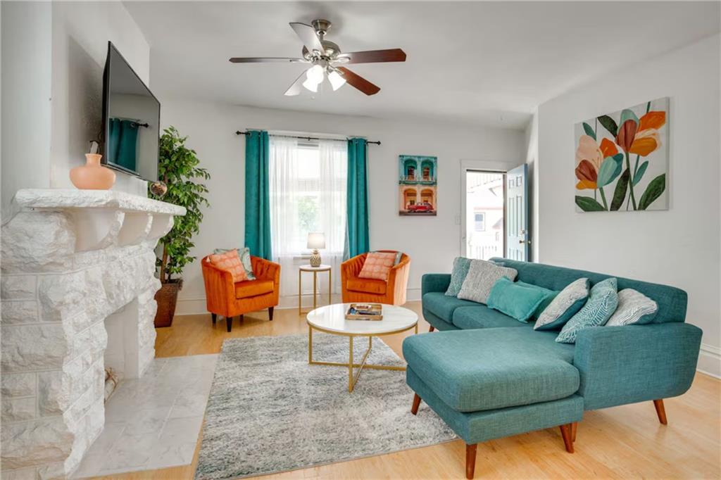 Photo of 708 E 34th Street Kansas City MO 64109