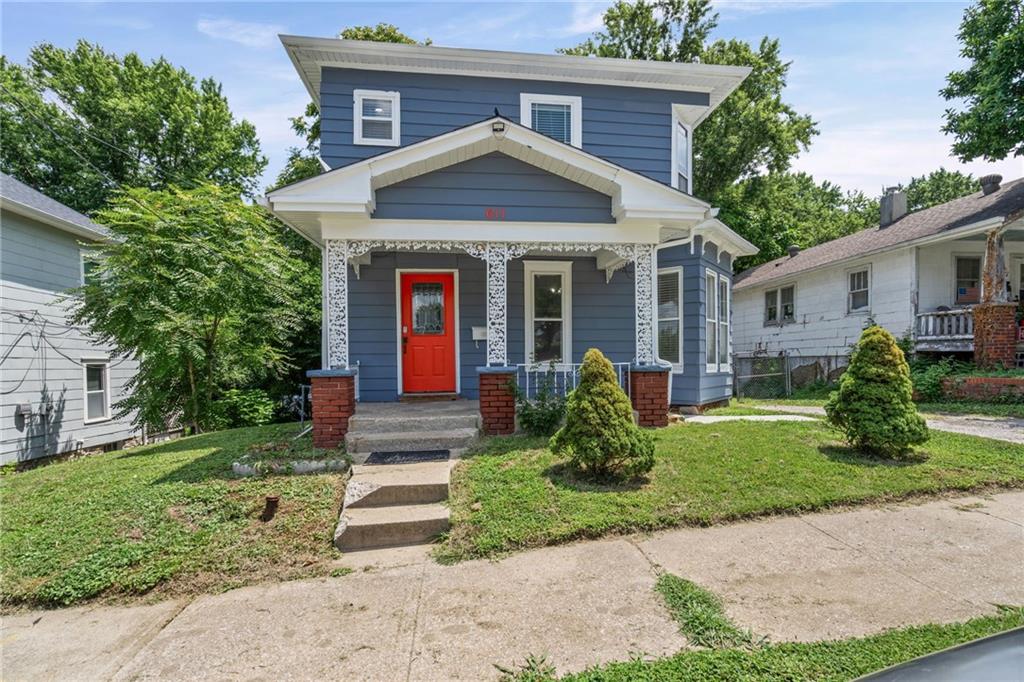 Photo of 611 N Spring Street Independence MO 64050