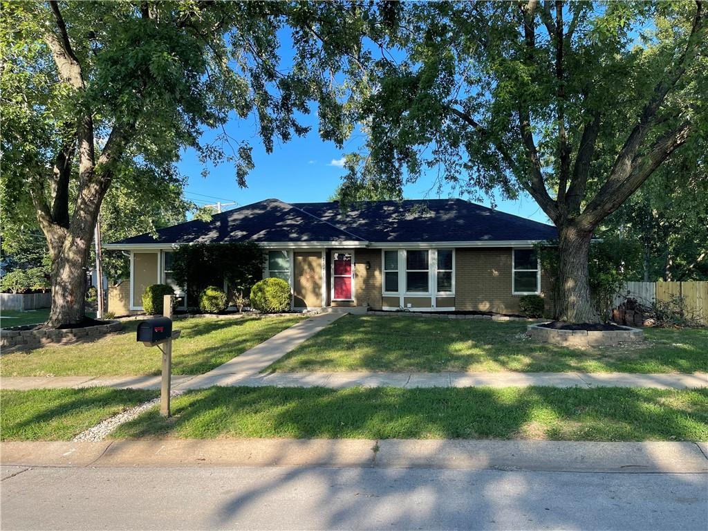 Photo of 7511 N BROOKLYN Avenue Kansas City MO 64118
