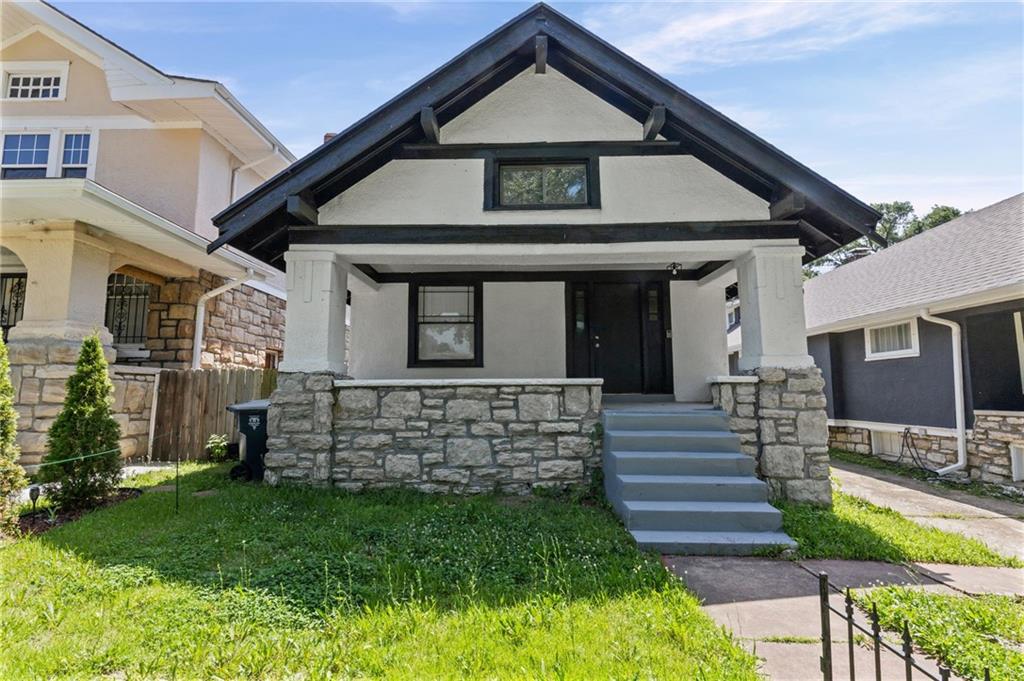 Photo of 4103 Benton Boulevard Kansas City MO 64130