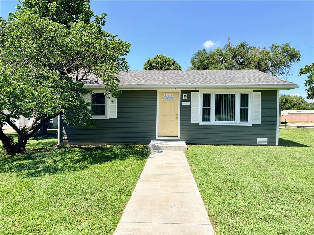 Photo of 1402 W Walnut Street Nevada MO 64772