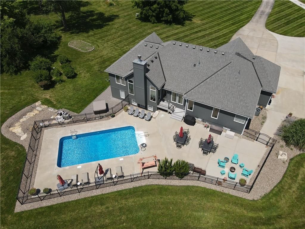 Photo of 19011 192nd Terrace Pleasant Hill MO 64080