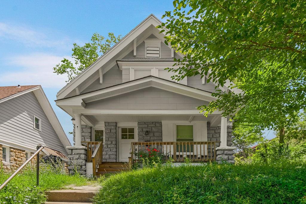 Photo of 1613 Poplar Avenue Kansas City MO 64127